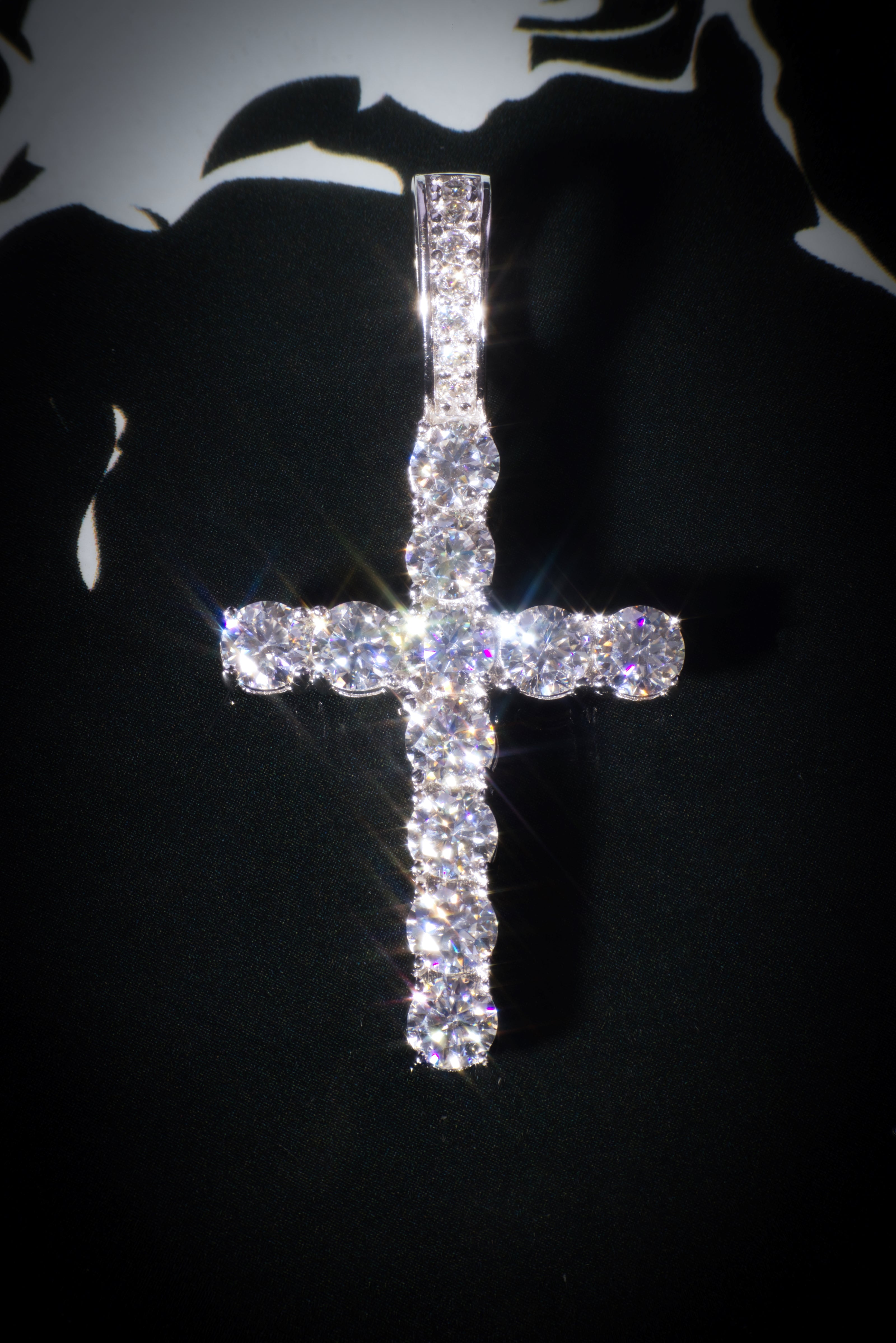 Apollo's Faith Cross Pendant – 14K White Gold Plated Moissanite Cross